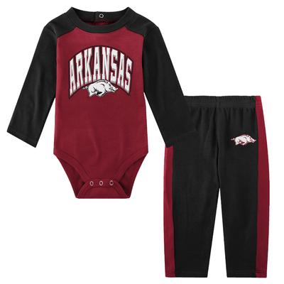 Arkansas Gen2 Newborn Rookie of the Year Creeper Pant Set