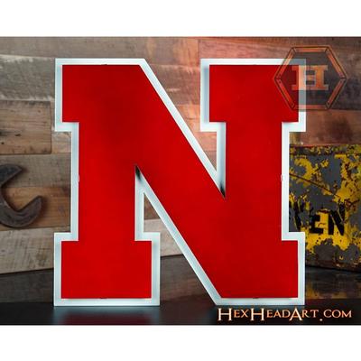 Nebraska Hex Head 18 x 18